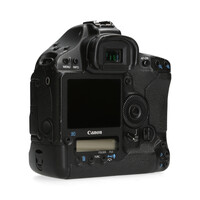 Canon 1D Mark IV - 397.789 clicks