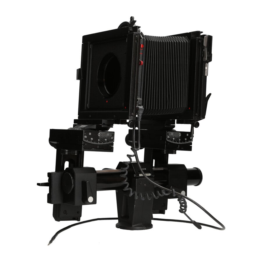 Sinar P2 + Sinar DB shutter, copal + cable release, extention, bellows, filters, etc.