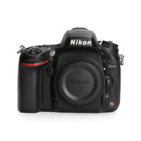 Nikon D600 - 15.102 kliks