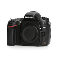Nikon D600 - 15.102 kliks
