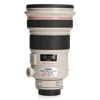 Canon 200mm 2.0 L EF IS USM