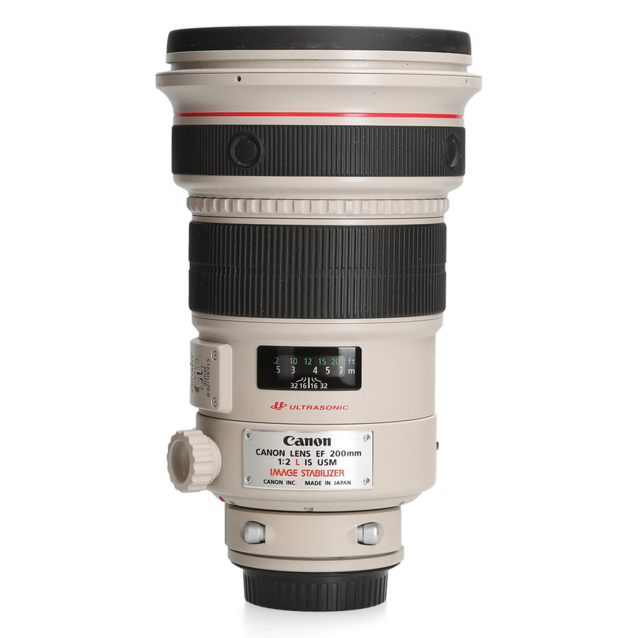 Canon 200mm 2.0 L EF IS USM