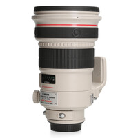 Canon 200mm 2.0 L EF IS USM