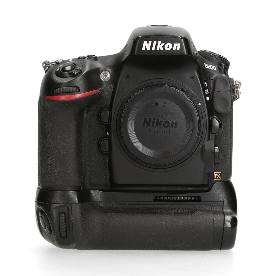 Nikon D800 - 42.895 kliks