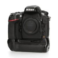 Nikon D800 - 42.895 kliks