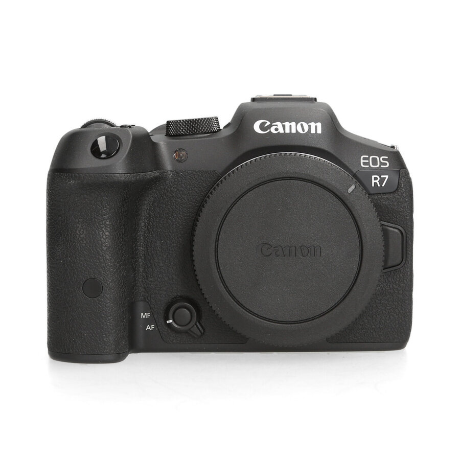 Canon R7 - < 18.000 kliks