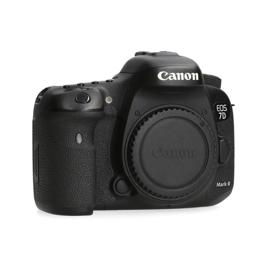 Canon 7D mark II  69.000 kliks