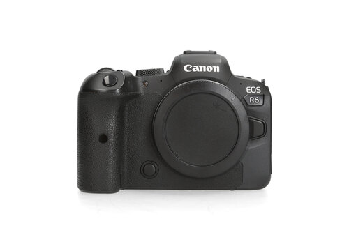 Canon R6 