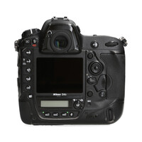 Nikon D4S - 319.895 kliks