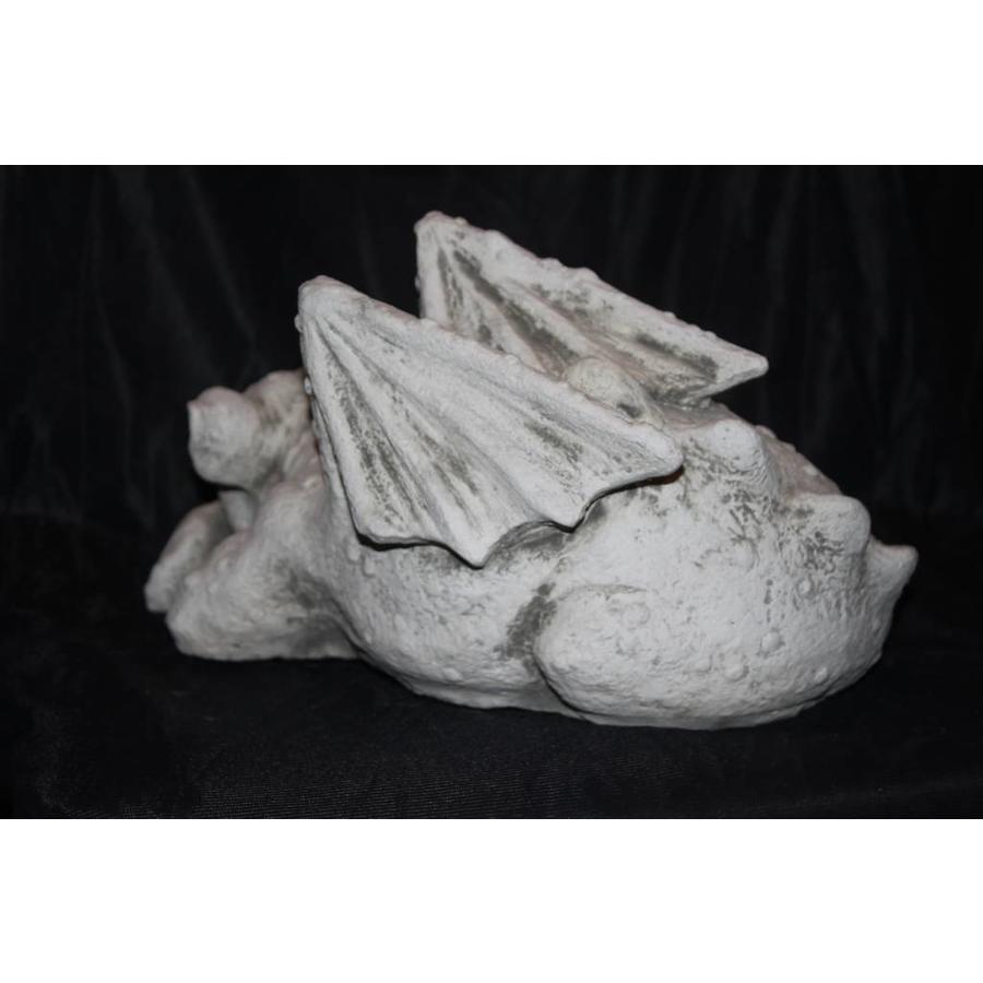 Betonnen beeld van een slapende draak – decoratief cadeautje voor tuin of vensterbank-3