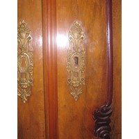 thumb-Antiek mahonie kabinet met houtsnijwerk en klauwpoten-6