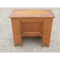 thumb-Vintage eikenhouten kastje met houtsnijwerk en deurtjerk-1