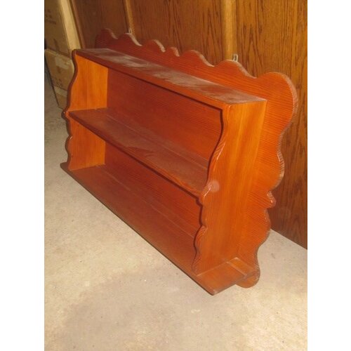 Massief grenenhouten schappenkast 