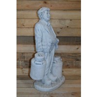 thumb-Betonnen beeld boertje met melkbussen – Landelijk tuinbeeld en cadeau-3