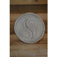 thumb-Betonnen stapsteen met Koi karpers – Oosters tuinornament-1