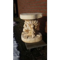 thumb-Massief betonnen bijzettafel in de vorm van een schedel-3