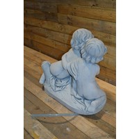 thumb-Kinderen met waterkruik – betonnen beeld watervalletje voor vijver of tuin-6