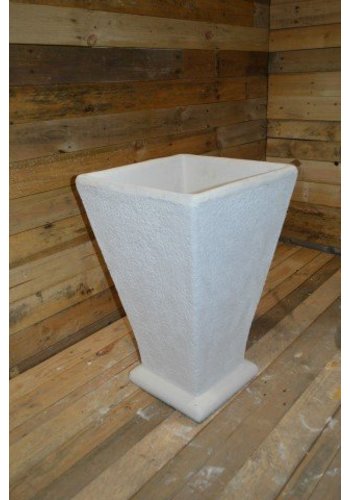 Betonnen bloempot taps toelopend middel 