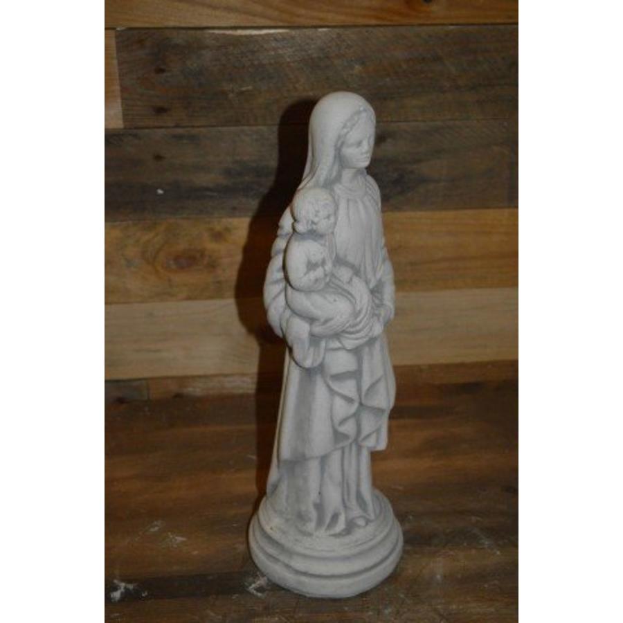 Moeder Maria met Jezus – betonnen tuinbeeld religieus-2