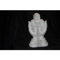 thumb-Betonnen beeld van engeltje in twee handen – Klein, sfeervol en decoratief-4