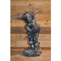 thumb-Broer draagt zusje – betonnen kinderbeeld zwart showmodel-3