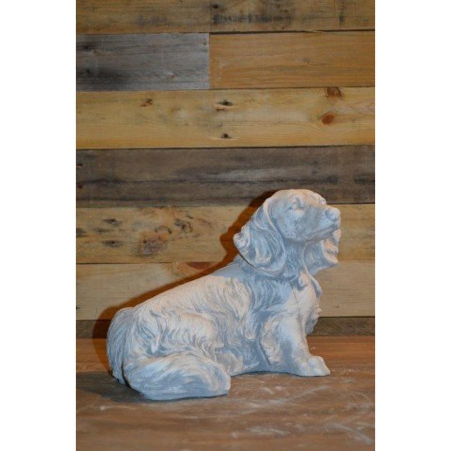 Langharige teckel – betonnen tuinbeeld van gietsteen-2