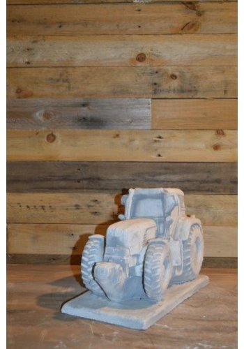 Betonnen tractor tuinbeeld 
