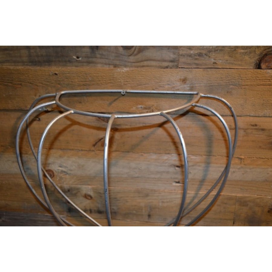 Metaal geleider voor klimplant – decoratieve en functionele tuinornamenten-4