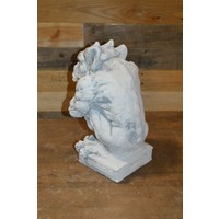 thumb-Betonnen waterspuwer Gargouille – decoratief tuinbeeld voor binnen en buiten-3