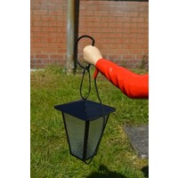 thumb-Grote jockey ruiter met lantaarn – Tuinbeeld van polyester-6