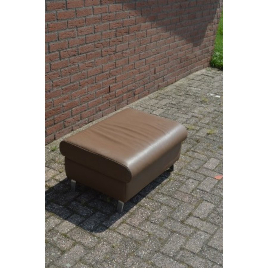 Bruine leren hocker van Montel – Voetenbankje of zitkrukje-3