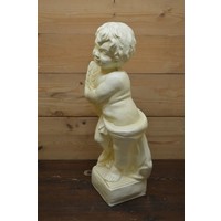 thumb-Kleine jongen die oogst draagt – Polyester tuinbeeld-2