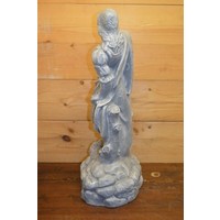 thumb-Vrouw met waterkruik – Decoratief gipsen beeld op voetstuk.-4