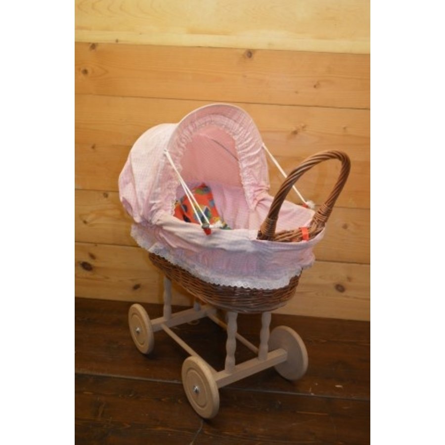 Gevlochten wilgentenen poppenwagen – Ambachtelijk kinderspeelgoed-1