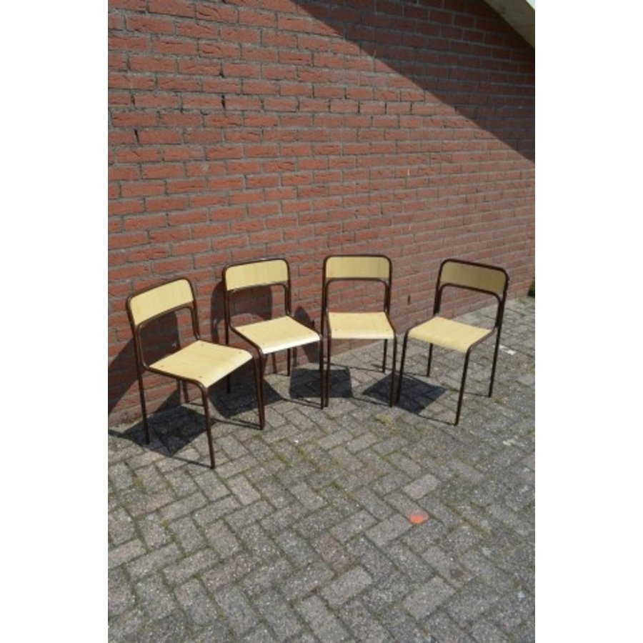 Vintage stapelstoelen set van 4-2