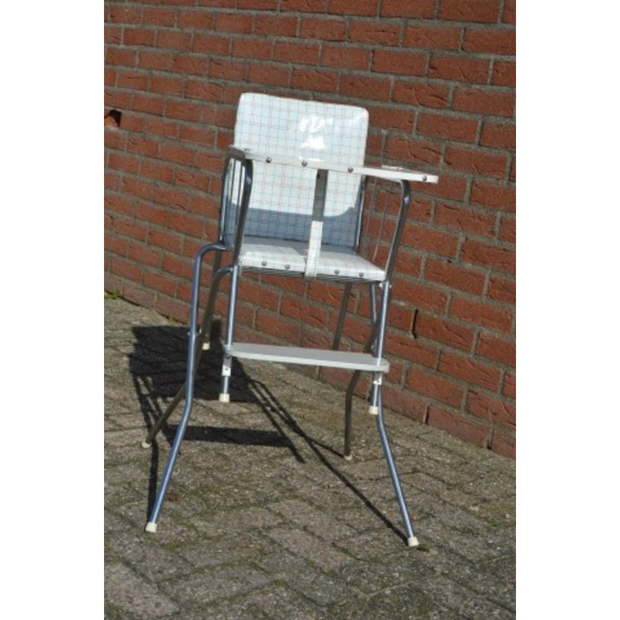 Vintage kinderstoel met chromen onderstel-4