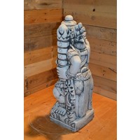 thumb-Betonnen Balinese tempelwachter met wapen links-4