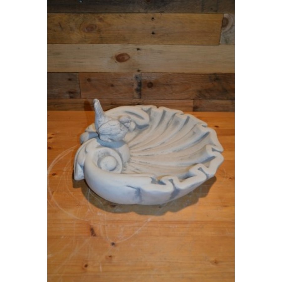 Sierlijke betonnen waterschaal met vogeltje – decoratieve drinkschaal en vogelbad voor de tuin-4