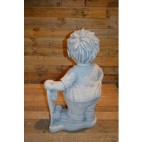 thumb-Betonnen beeld Skateboard jongen – Speels en levendig voor tuin en huis-5