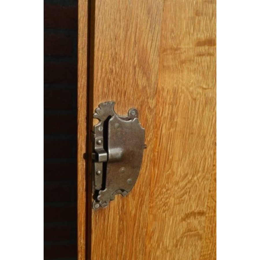 Robuust kasteel dressoir van massief eikenhout met glas en houtsnijwerk-6