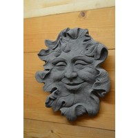 Eikenblad met gezicht van beton – Vadertje Natuur muurornament voor tuin of schutting