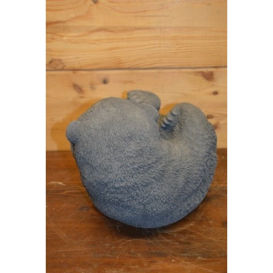 Betonnen beeld van een liggende pandabeer voor binnen en buiten-4