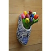 Boeket houten tulpen in Delfts blauwe klomp