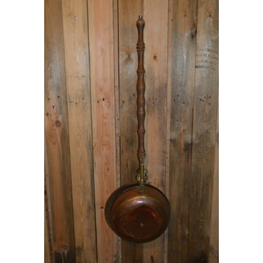 Vintage bedstoof (beddenpan) met eikenhouten steel en koperen pan-4