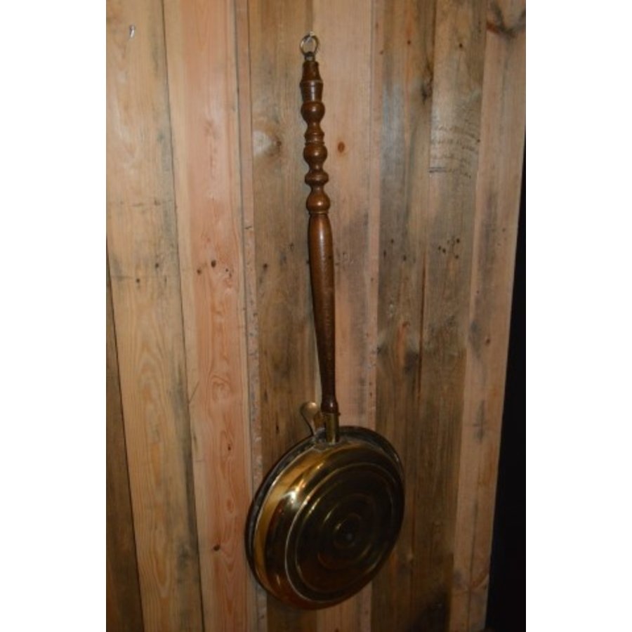 Vintage bedstoof (beddenpan) met eikenhouten steel en koperen pan-5
