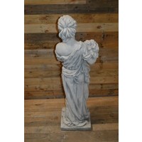 thumb-Betonnen tuinbeeld van een Griekse of Romeinse vrouw met bloemen-5