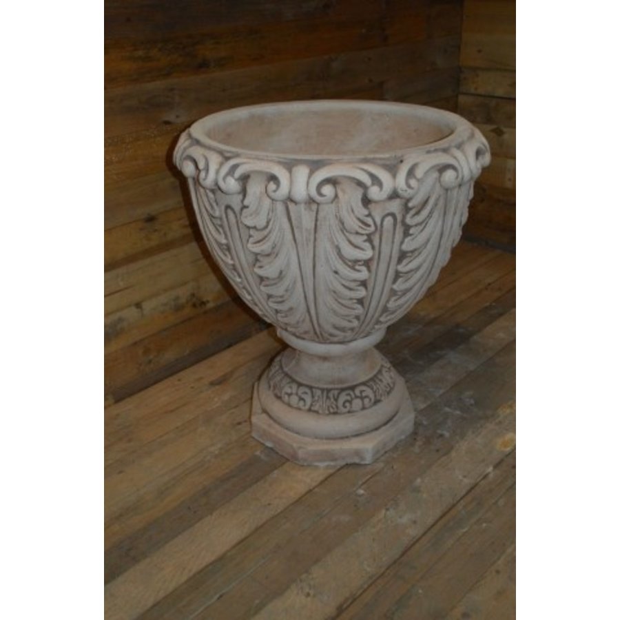 Bloempot sierlijk model bloembak van beton-3