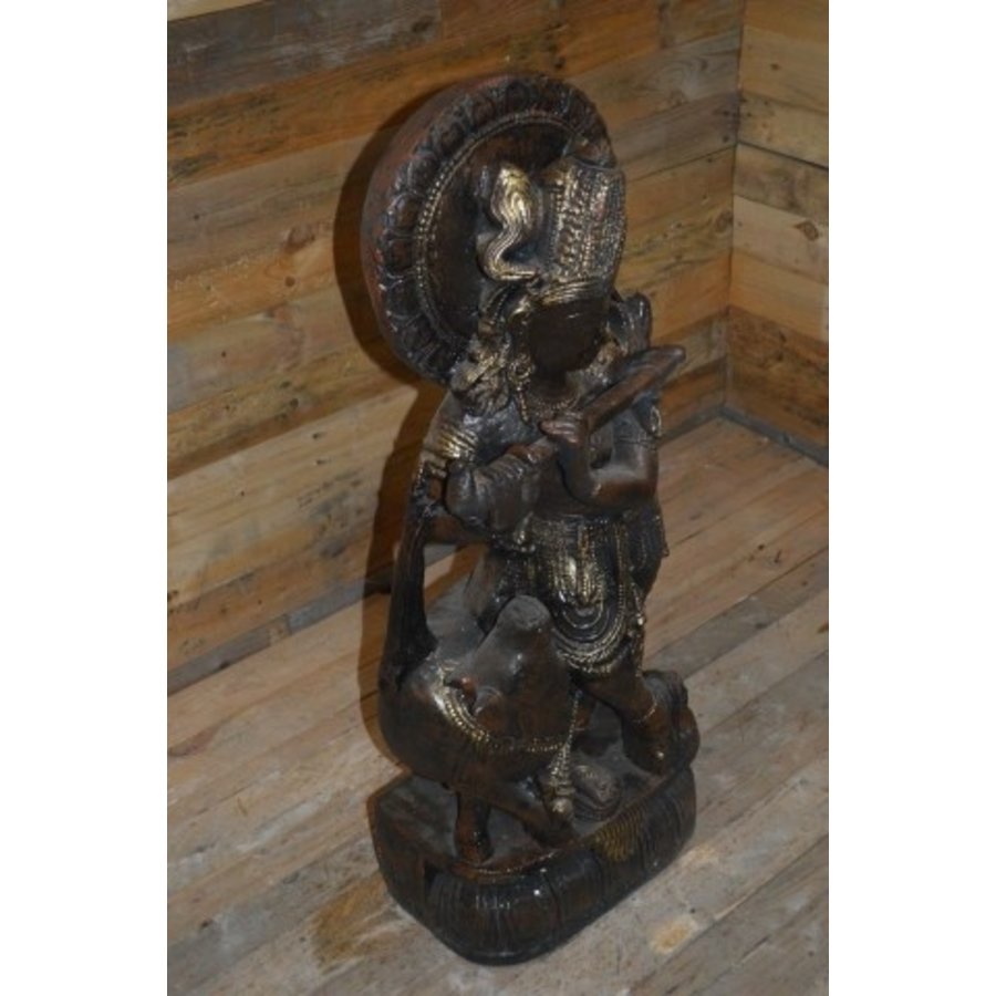 Betonnen beeld van Krishna op koe – sierlijk Hindoestaanse godenbeeld voor binnen of buiten-2