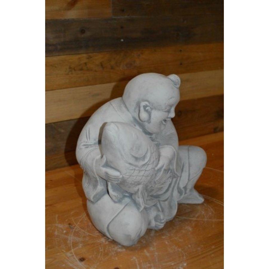 Betonnen Shaolin Boeddha met Koi karper tuinbeeld-3