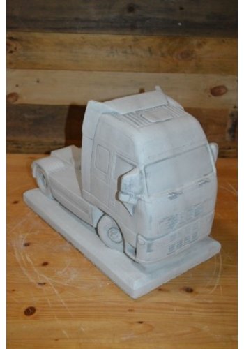 Betonnen vrachtwagen tuinbeeld 